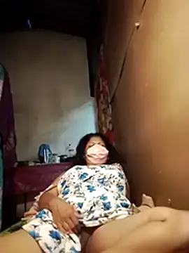 Snapshot of SL-WASI chatting on December 2025 04:45:01 PM SL-WASI online show from December 2025 04:45:01 PM