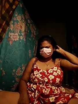 Snapshot of SL-WASI chatting on December 2025 04:56:01 PM SL-WASI online show from December 2025 04:56:01 PM