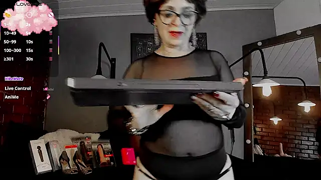 Snapshot of Samantha_mature56 chatting on March 2026 07:48:02 AM Samantha mature56 online show from March 2026 07:48:02 AM