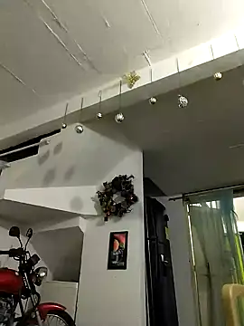 King russo online show from December 2025 11:23:02 PM