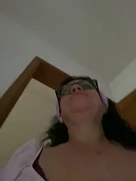 Sharongirl07 online show from March 2025 01:29:02 PM