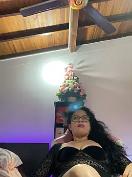 Sharongirl07 online show from December 2025 02:06:02 AM