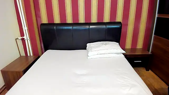 Snapshot of AshPage chatting on December 2024 08:44:01 PM AshPage online show from December 2024 08:44:01 PM