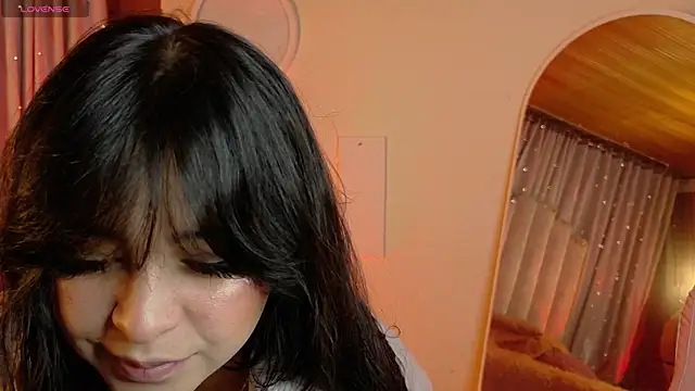 Snapshot of sunshine_maddy chatting on September 2025 12:23:02 AM sunshine maddy online show from September 2025 12:23:02 AM