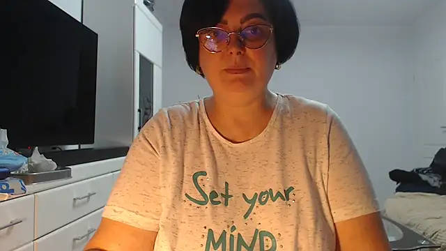 Amandamuller1982 online show from April 2026 09:20:02 PM