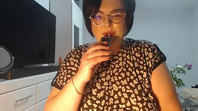 Amandamuller1982 online show from May 2026 08:29:01 PM