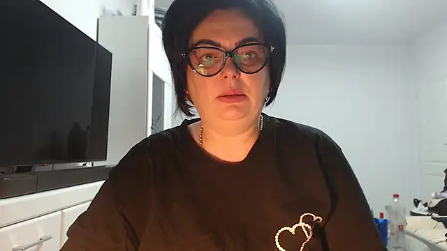 Amandamuller1982 online show from July 2026 09:50:02 PM