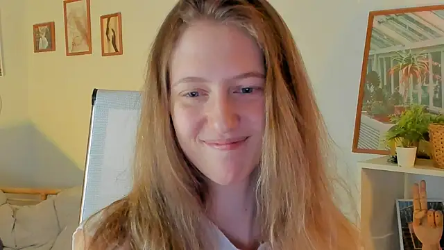 Sharon Evansi online show from March 2025 03:17:02 PM