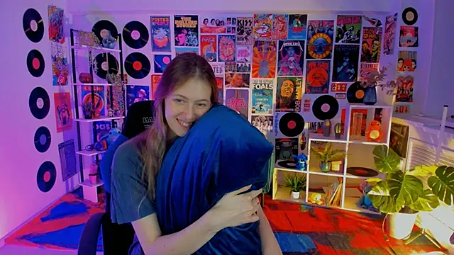 Sharon Evansi online show from March 2025 06:03:02 PM