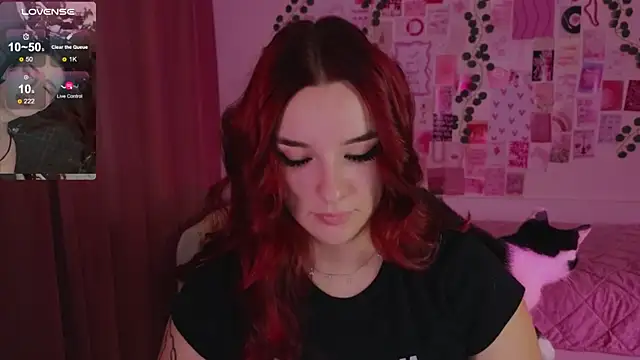 Snapshot of CookyDaisy chatting on November 2025 07:45:02 PM CookyDaisy online show from November 2025 07:45:02 PM