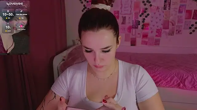 Snapshot of CookyDaisy chatting on November 2025 07:23:01 PM CookyDaisy online show from November 2025 07:23:01 PM