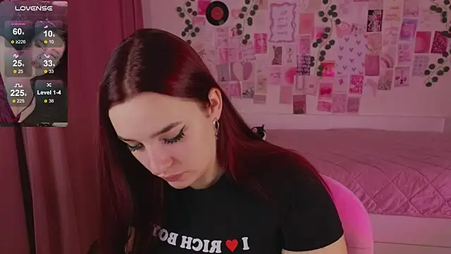 Snapshot of CookyDaisy chatting on November 2025 08:31:01 PM CookyDaisy online show from November 2025 08:31:01 PM