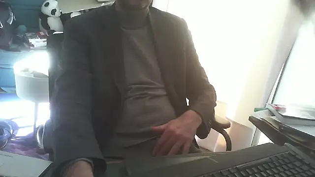 shyfrenchcock1 online show from March 2026 09:49:02 AM