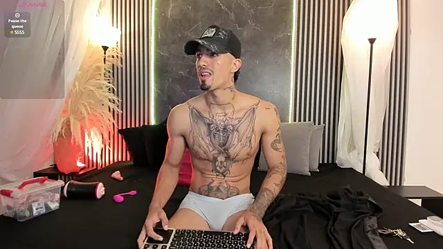 Snapshot of Duriel_ chatting on February 2025 12:41:02 PM Duriel  online show from February 2025 12:41:02 PM