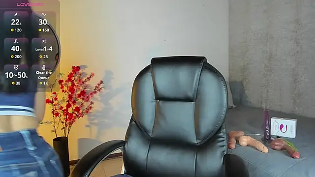 Snapshot of SaraMilf_69 chatting on November 2025 02:08:01 PM SaraMilf 69 online show from November 2025 02:08:01 PM