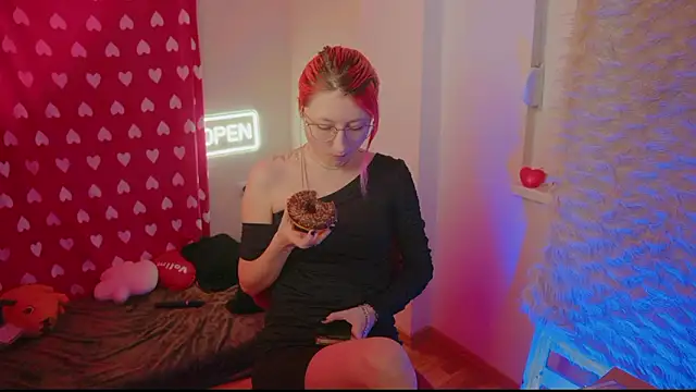 Snapshot of Bloom-fairy chatting on February 2026 02:47:01 PM Bloom-fairy online show from February 2026 02:47:01 PM