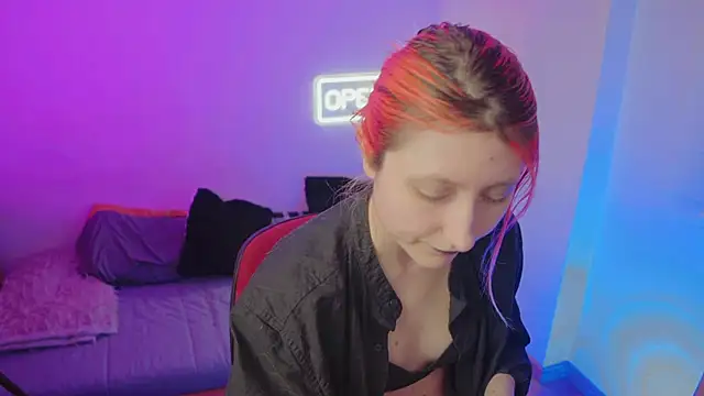 Snapshot of Bloom-fairy chatting on March 2026 02:56:01 PM Bloom-fairy online show from March 2026 02:56:01 PM