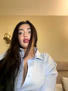 Sweet Khalifa  online show from December 2025 03:17:02 PM