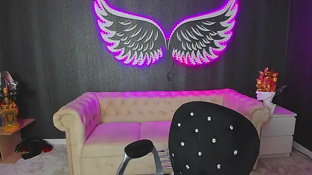 anemarieejolie online show from September 2025 02:28:02 PM