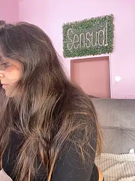 PoliBenett  online show from January 2025 06:41:02 PM