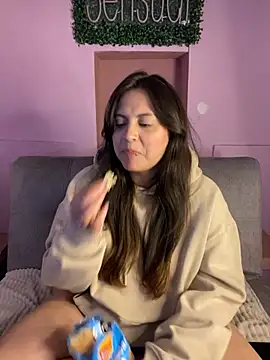 PoliBenett  online show from January 2025 11:05:02 PM