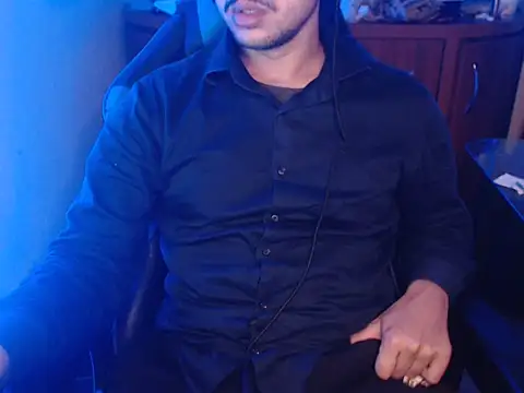 Snapshot of anjonoturno1 chatting on October 2025 05:54:01 PM anjonoturno1 online show from October 2025 05:54:01 PM