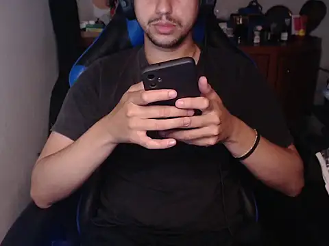 Snapshot of anjonoturno1 chatting on November 2025 09:39:01 PM anjonoturno1 online show from November 2025 09:39:01 PM