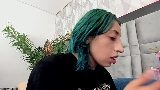 Im gaia online show from January 2025 07:45:01 PM