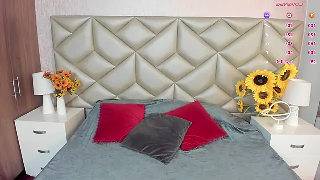 Im gaia online show from November 2025 11:54:01 AM