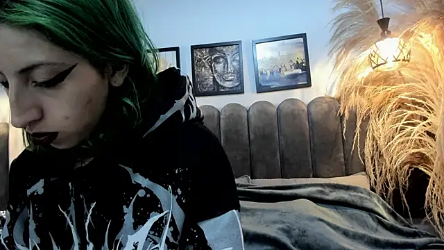 Im gaia online show from December 2025 12:10:01 PM