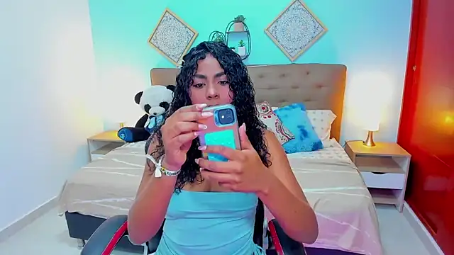 Edelaine rogers online show from April 2026 01:22:02 AM