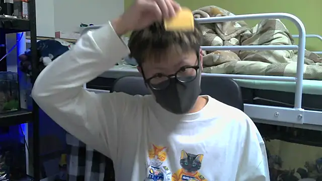 Owl1216 online show from March 2025 12:12:02 PM