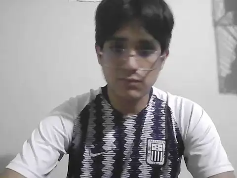 Snapshot of HardDick2 chatting on June 2026 06:54:02 AM HardDick2 online show from June 2026 06:54:02 AM