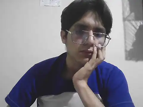 Snapshot of HardDick2 chatting on July 2026 05:43:02 AM HardDick2 online show from July 2026 05:43:02 AM