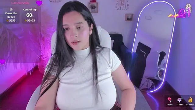 Snapshot of Pamela_cheverry chatting on December 2025 03:58:02 AM Pamela cheverry online show from December 2025 03:58:02 AM