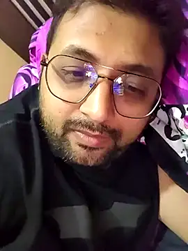 hardyloves online show from December 2024 06:03:02 PM