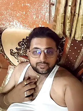 hardyloves online show from December 2024 07:07:02 PM