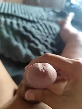 mirrowhot online show from October 2025 03:24:01 PM