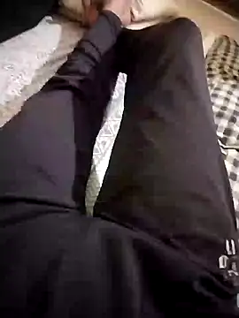 black cobra70 online show from December 2024 04:00:02 PM