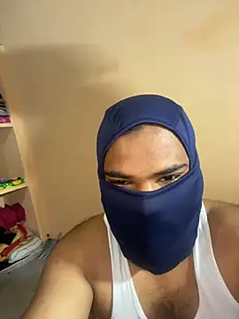 Snapshot of mickey_love chatting on January 2025 03:14:02 PM mickey love online show from January 2025 03:14:02 PM