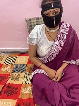 Snapshot of mickey_love chatting on February 2025 07:53:02 AM mickey love online show from February 2025 07:53:02 AM