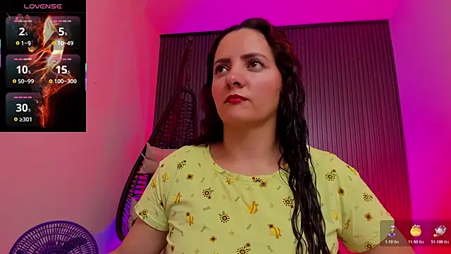 gaby flow online show from November 2025 07:22:01 AM