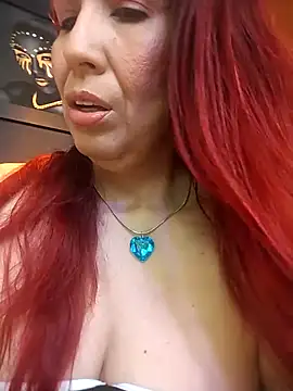 Perla Franco online show from November 2025 05:32:02 AM