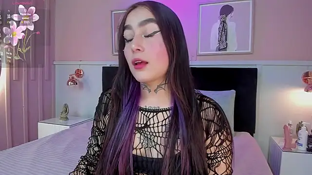 elodie walker online show from September 2025 12:29:01 PM