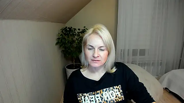 Alicee Gracee online show from January 2025 06:14:01 PM