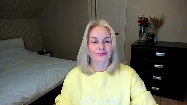 Alicee Gracee online show from November 2025 04:03:01 PM