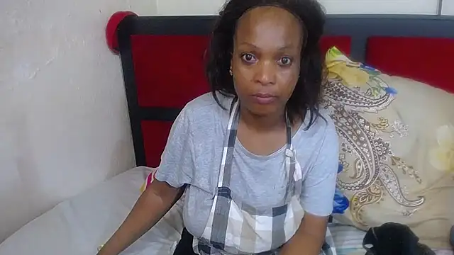 MaximTease24 online show from October 2025 04:35:01 PM