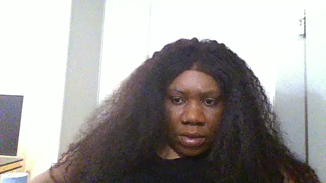 Snapshot of bonbonaumiel chatting on December 2024 05:26:01 PM bonbonaumiel online show from December 2024 05:26:01 PM