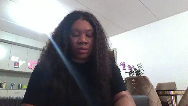 Snapshot of bonbonaumiel chatting on December 2024 06:39:01 PM bonbonaumiel online show from December 2024 06:39:01 PM