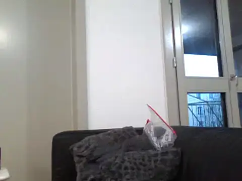 Snapshot of bonbonaumiel chatting on December 2024 03:47:02 PM bonbonaumiel online show from December 2024 03:47:02 PM